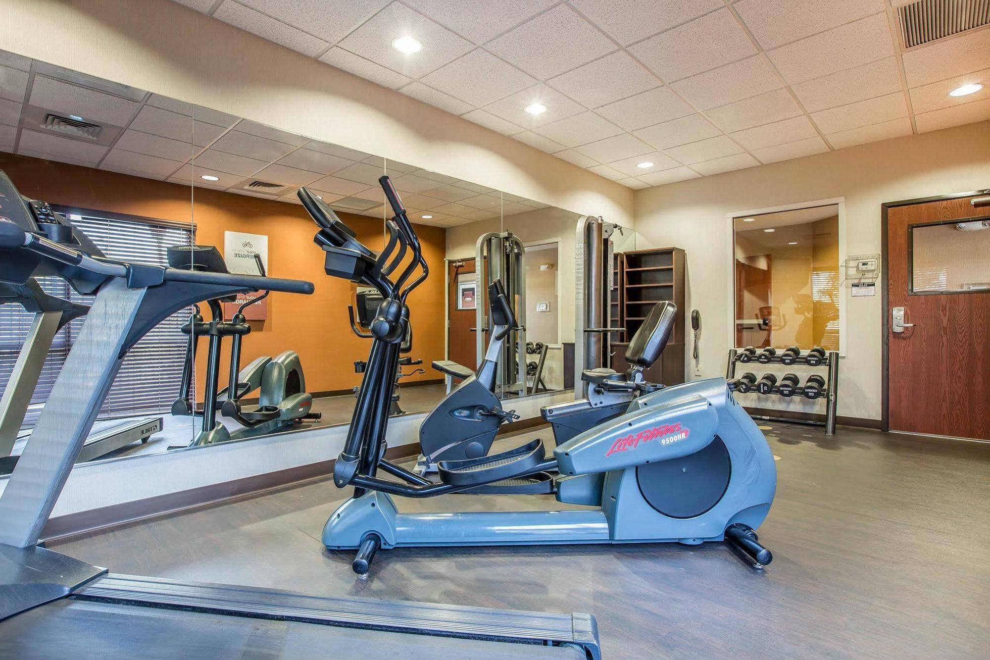 Comfort Suites Ontario Airport Convention Center Екстер'єр фото